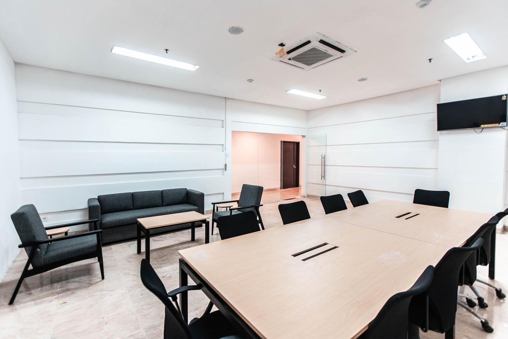 ג'קרטה Super Oyo Townhouse 1 Hotel Salemba מראה חיצוני תמונה
