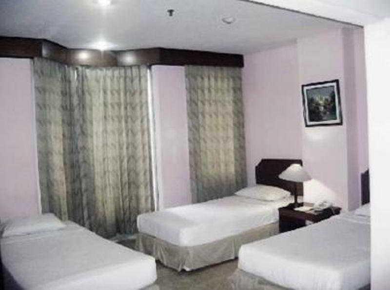 ג'קרטה Super Oyo Townhouse 1 Hotel Salemba מראה חיצוני תמונה