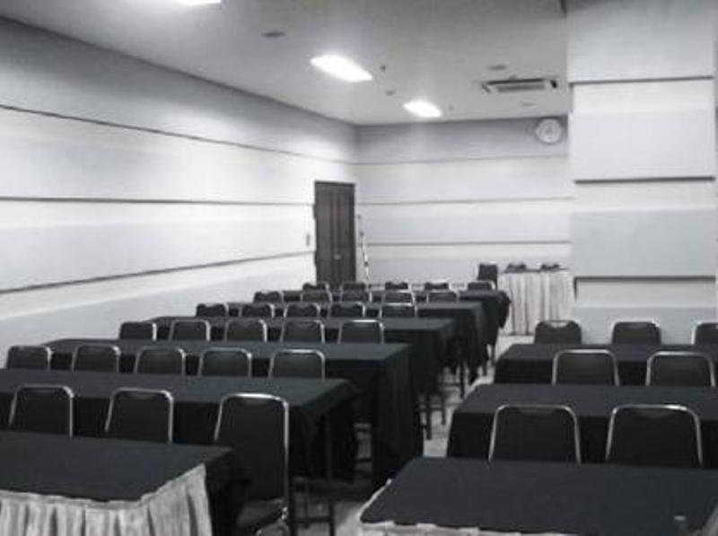 ג'קרטה Super Oyo Townhouse 1 Hotel Salemba מראה חיצוני תמונה